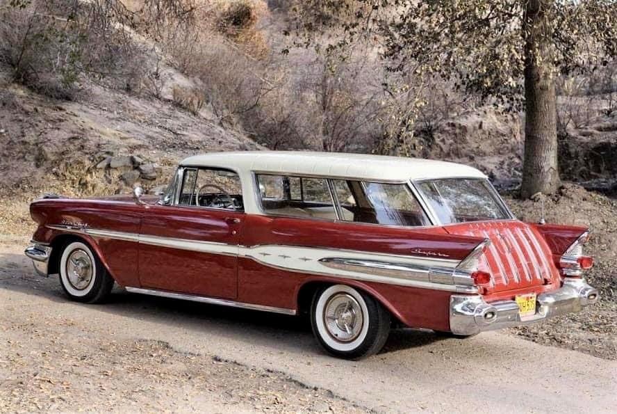 888x595, 144 Kb / автомобиль, классика, ретро, Pontiac