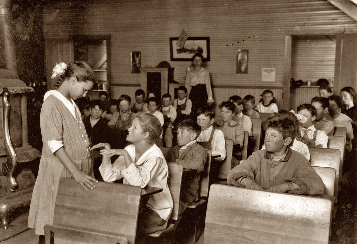 1200x822, 314 Kb / проверка, школа, Оклахома, зубы, ногти, ч/б