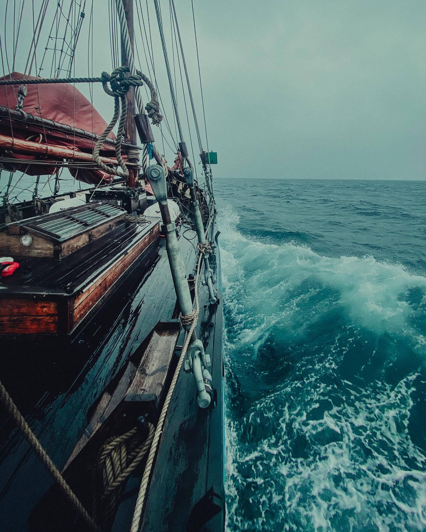 1440x1797, 395 Kb / Парусник, яхта, море, океан