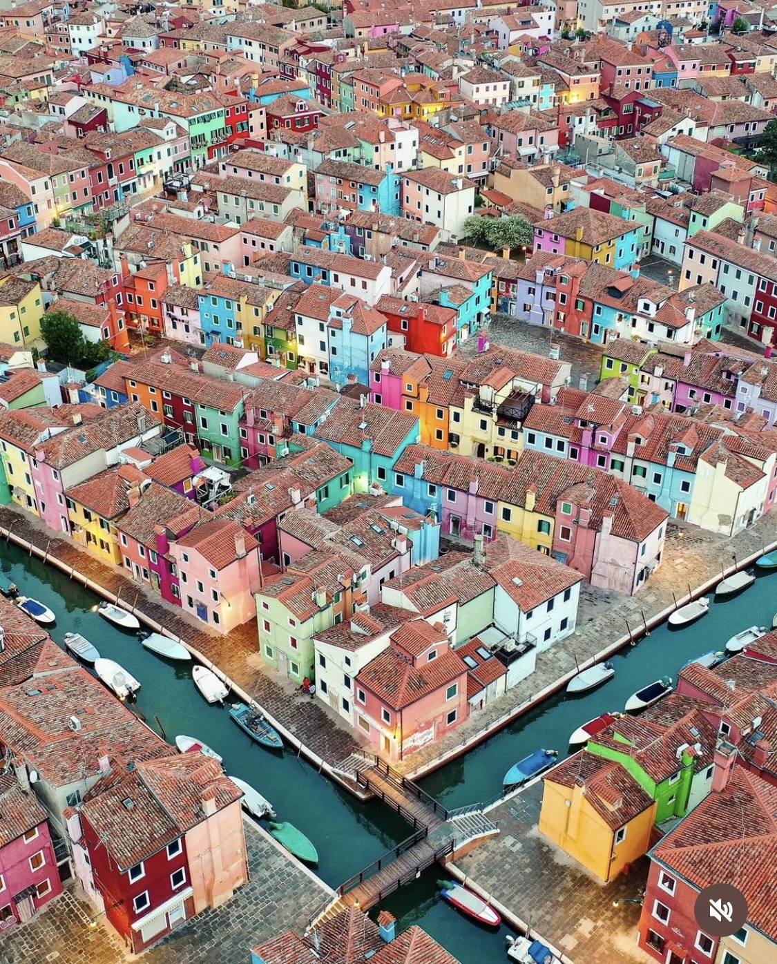 1125x1396, 449 Kb / Город, Италия, Венеция, остров, лодка, архитектура