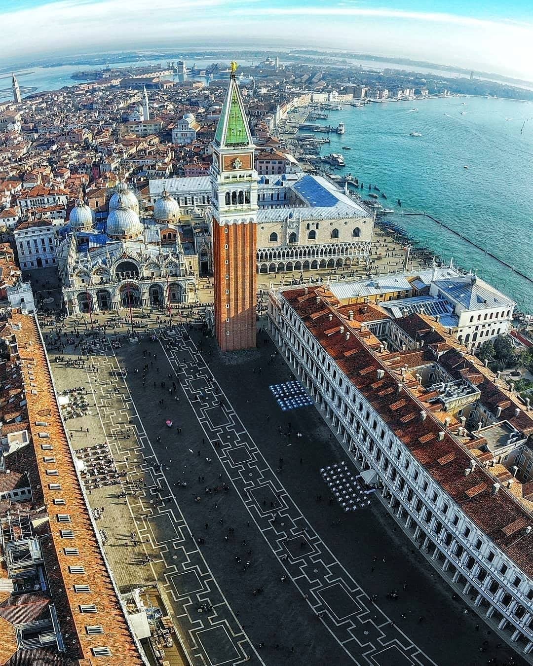 1080x1350, 450 Kb / Венеция, Сан Марко, сверху, с высоты птичьего полета