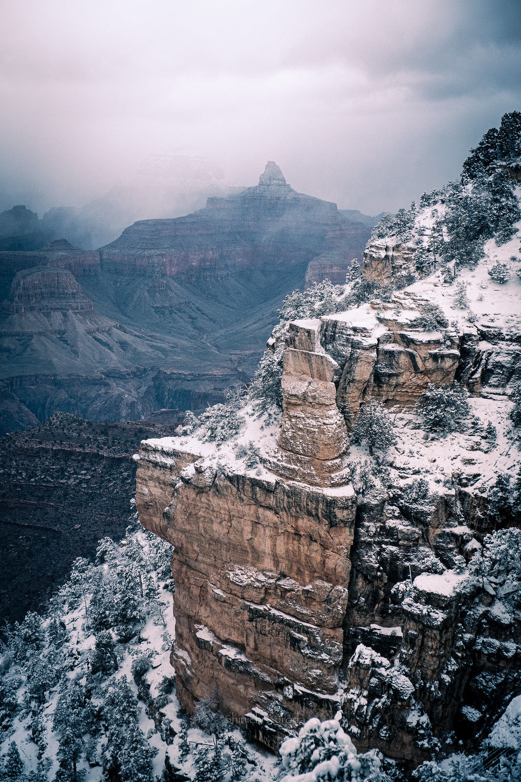 1066x1600, 541 Kb / горы, скалы, снег, каньон