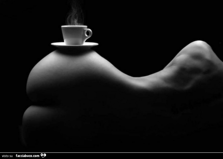 900x641, 34 Kb / чашка кофе, ч/б