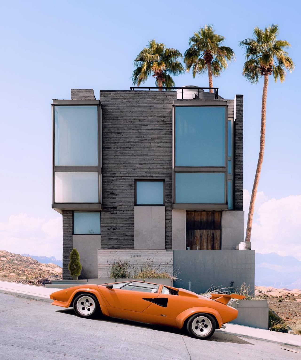 1280x1533, 221 Kb / автомобиль, классика, ретро, Lamborghini, дом, домик, в деревне, пальмы, уклон