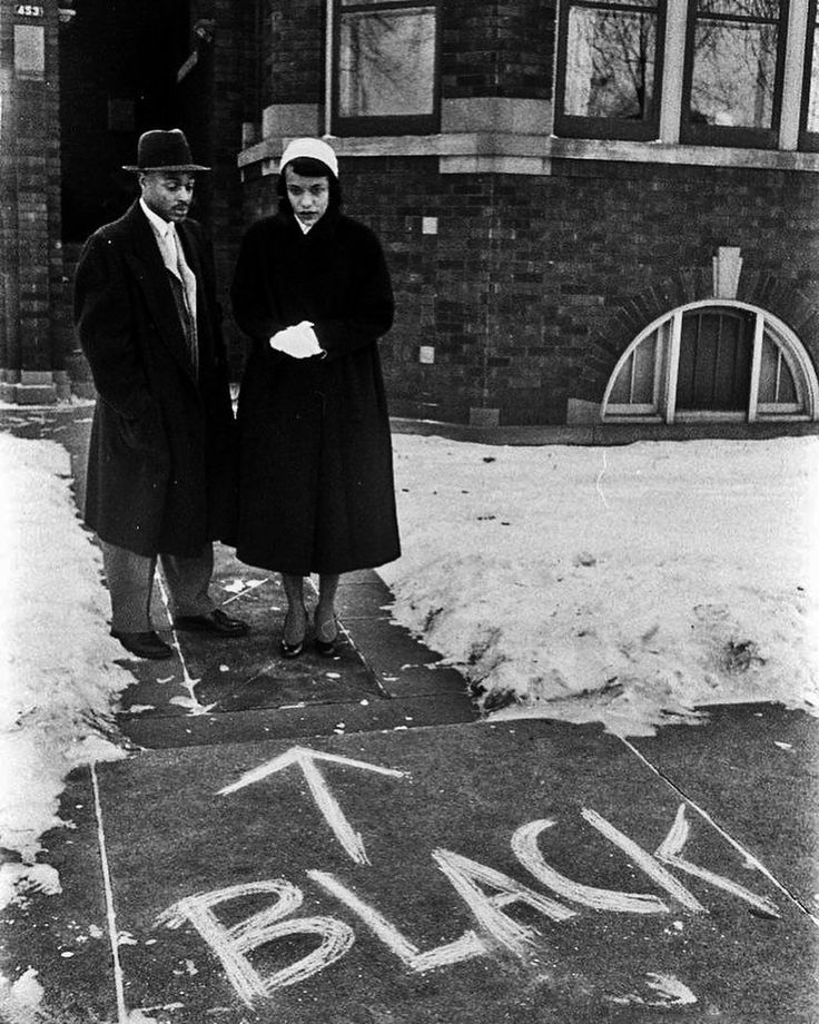 736x920, 140 Kb / ч/б, снег, пальто, США, негры, шляпа, black, надпись