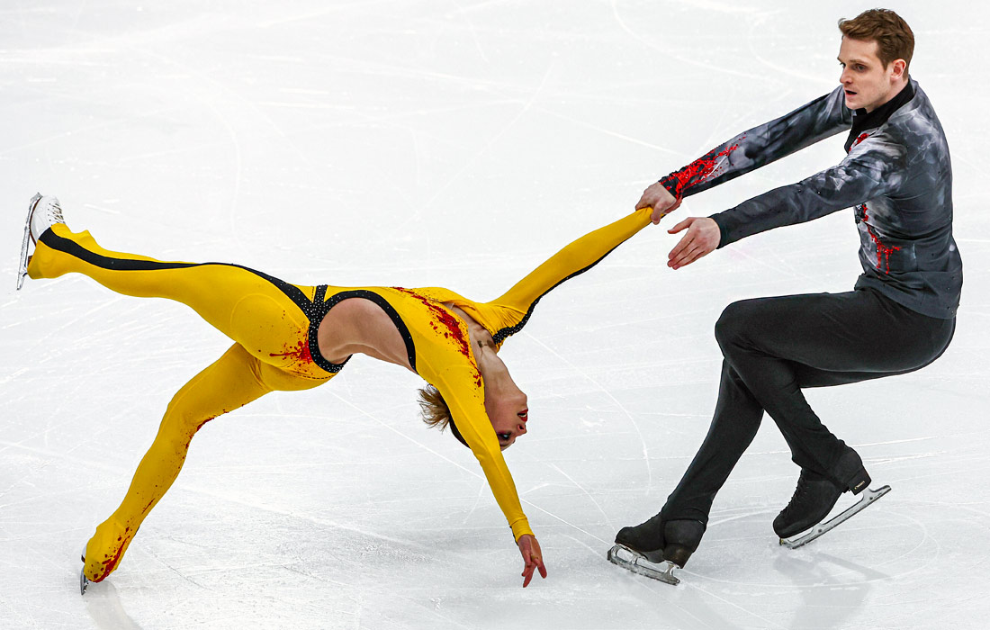 1100x700, 145 Kb / фигурное катание, лед, коньки, месячные