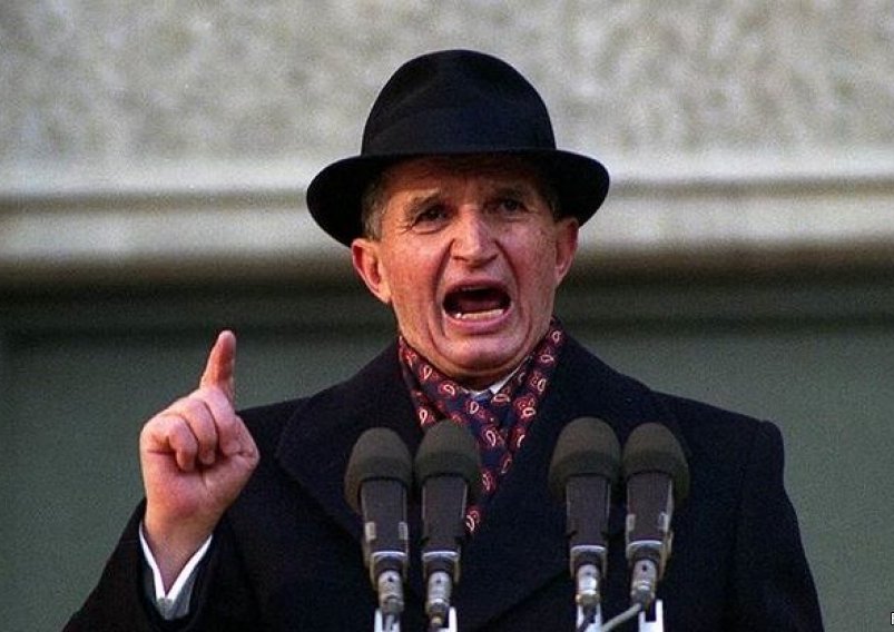 803x568, 75 Kb / николае чаушеску