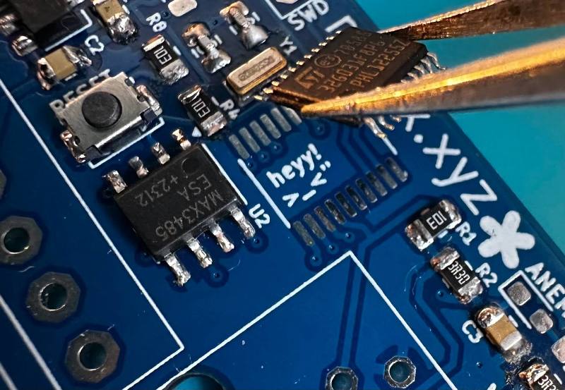 800x553, 76 Kb / схема,дорожки,чип,пинцет,heyy