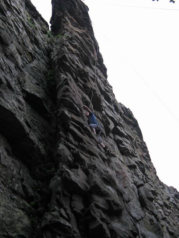 600x800, 106 Kb / зайцевка, скалы