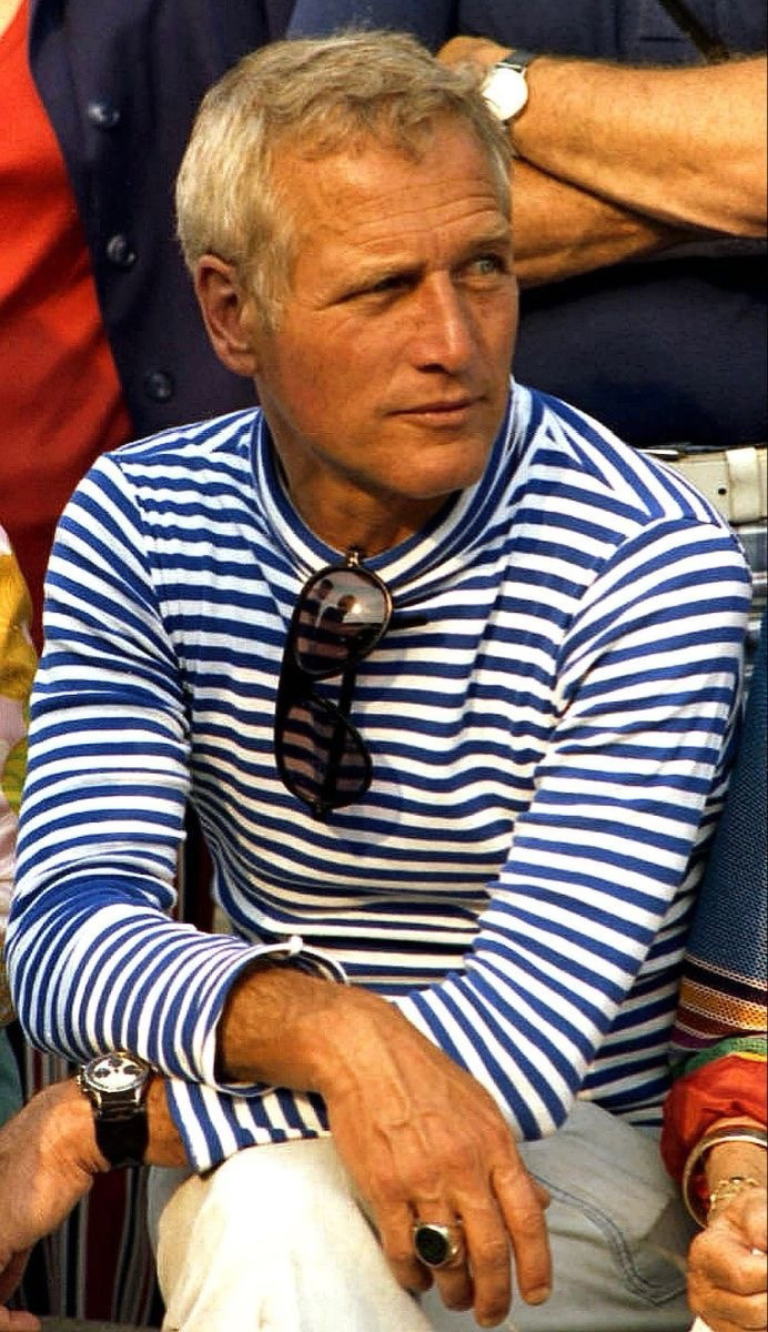 692x1200, 276 Kb / Paul Newman, очки, часы, перстень, кольцо, футболка, полоски, тельняшка