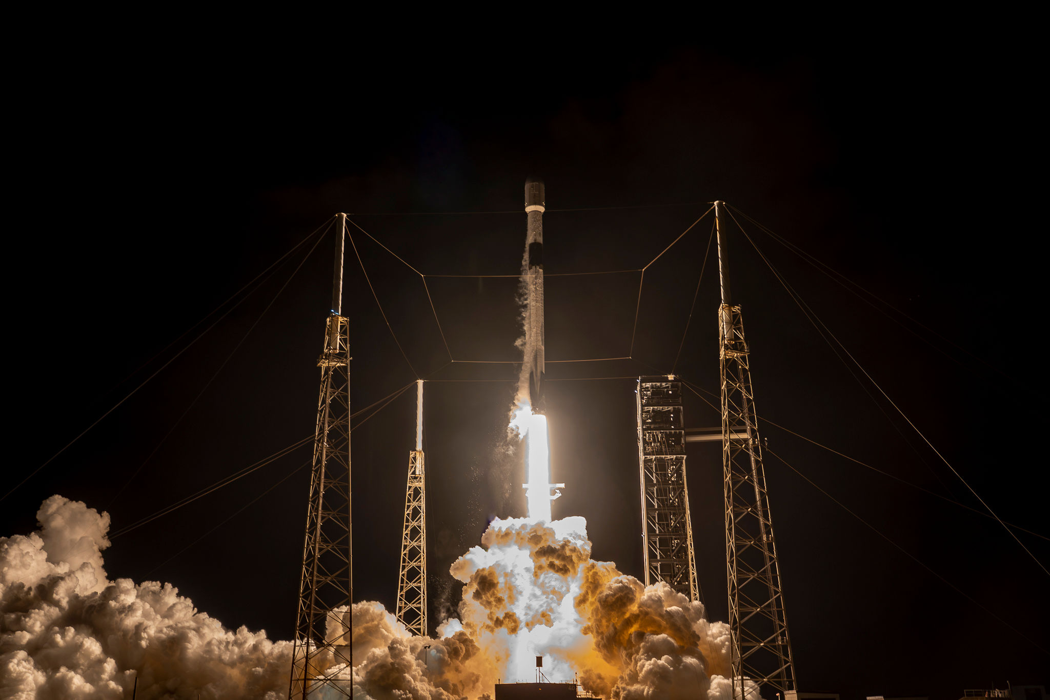 2048x1365, 236 Kb / SpaceX, Falcon, ракета, пуск, старт, NASA