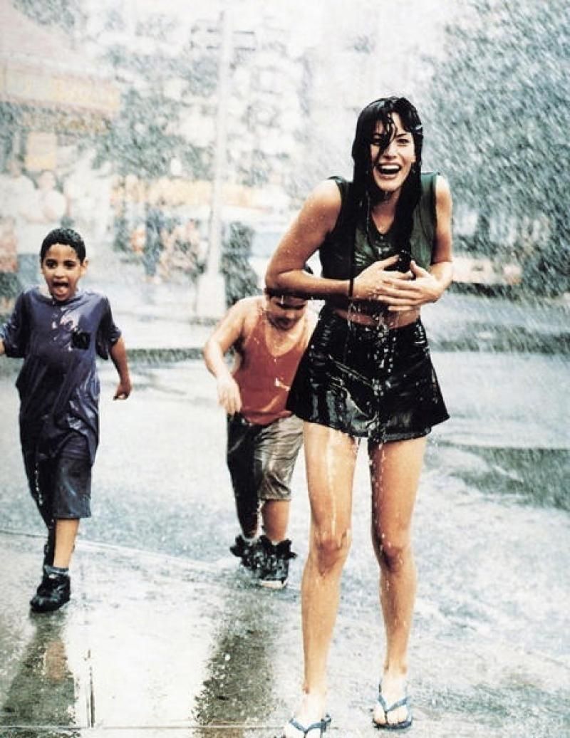 800x1036, 114 Kb / Лив Тайлер, Liv Tyler, дождь, мокрая