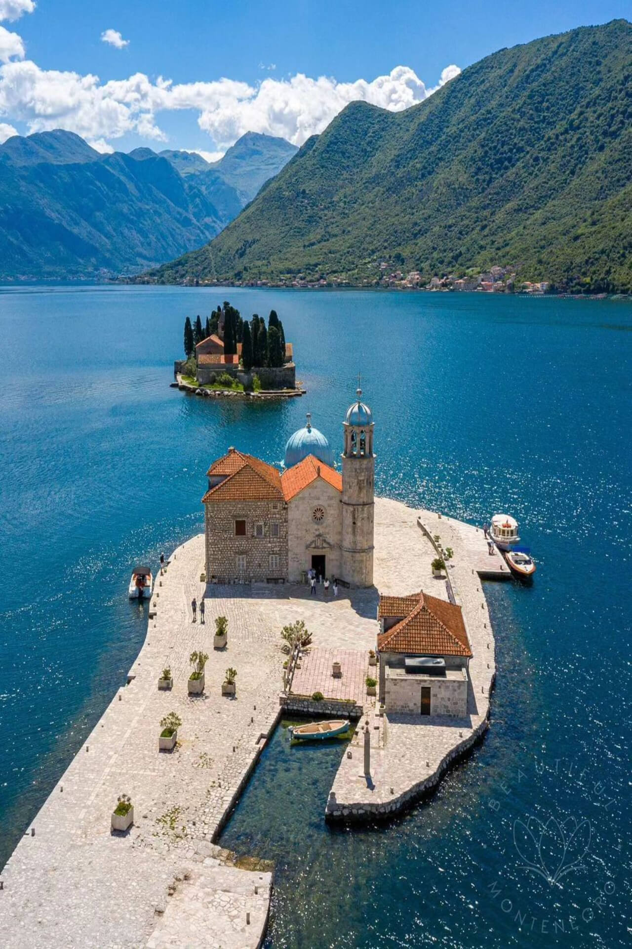 1280x1920, 371 Kb / Черногория, остров, залив, пирс, причал, лодка, горы