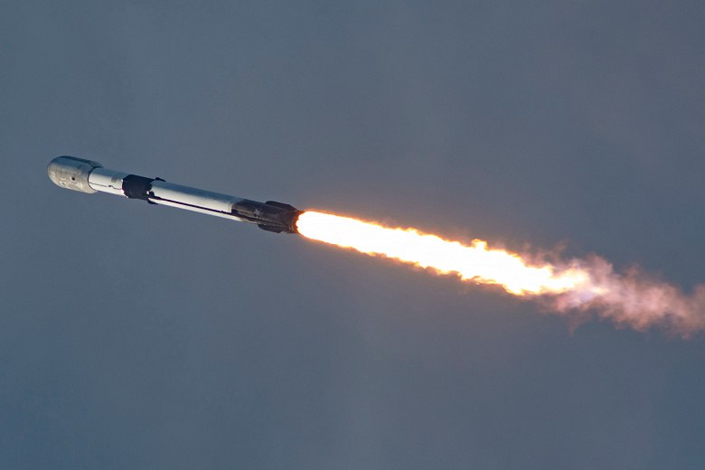 780x520, 23 Kb / космос, ракета, пуск, старт, NASA, Starlink, SpaceX, Falcon