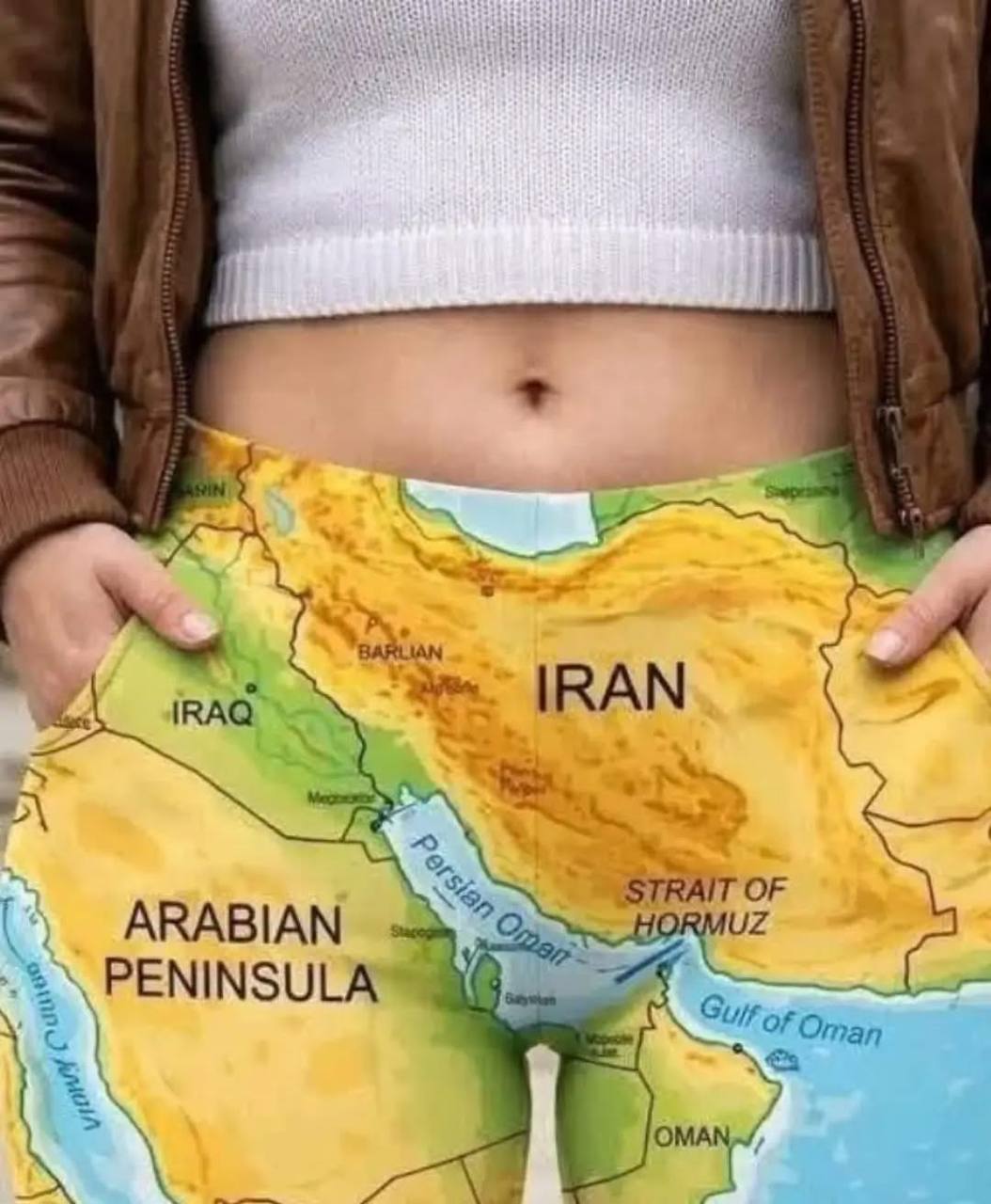 1054x1280, 121 Kb / Карта, легинсы, Иран