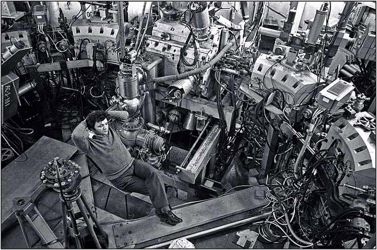 740x490, 126 Kb / синхрофазотрон