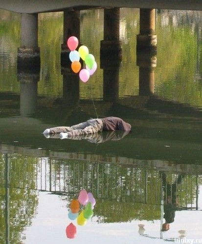 413x500, 42 Kb / сисадмин, бухой, шарики