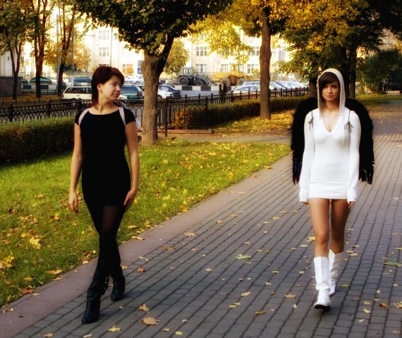 570x480, 87 Kb / ангел, парк, крылья