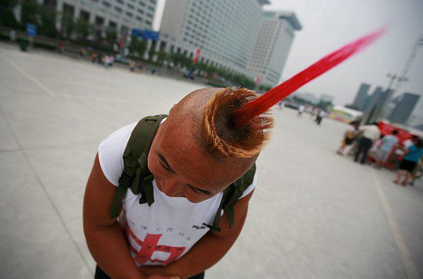 611x404, 46 Kb / голова, панк