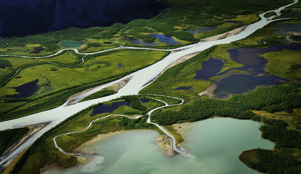 990x572, 216 Kb / река, поля, пейзаж