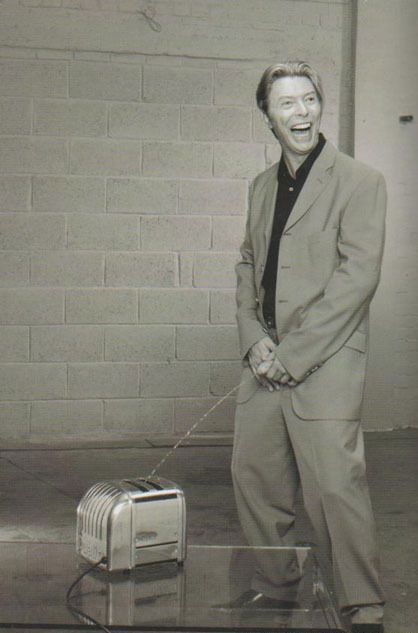 418x633, 34 Kb / David Bowie, Toaster, тостер