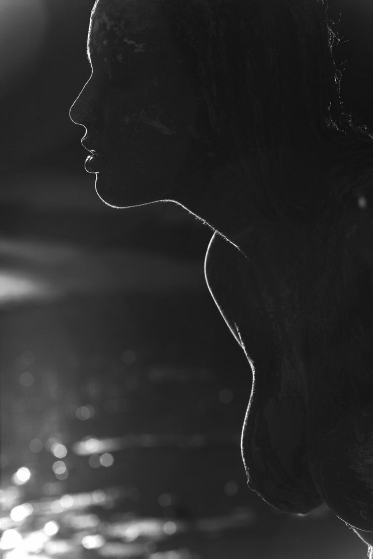 740x1110, 52 Kb / чб, вода, грязь