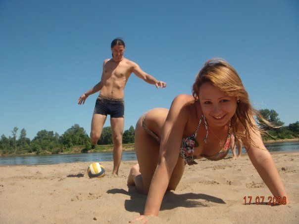 604x453, 39 Kb / мяч, пляж, раком, река