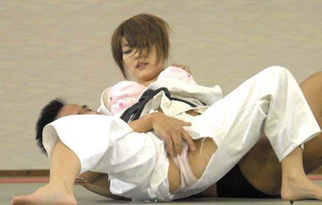 650x414, 58 Kb / борьба, кимоно