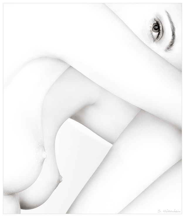 631x740, 129 Kb / глаз, ч/б