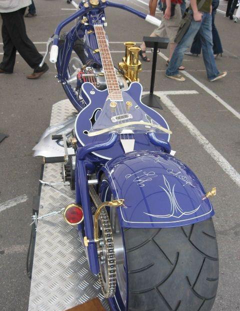 480x621, 87 Kb / мото, гитара