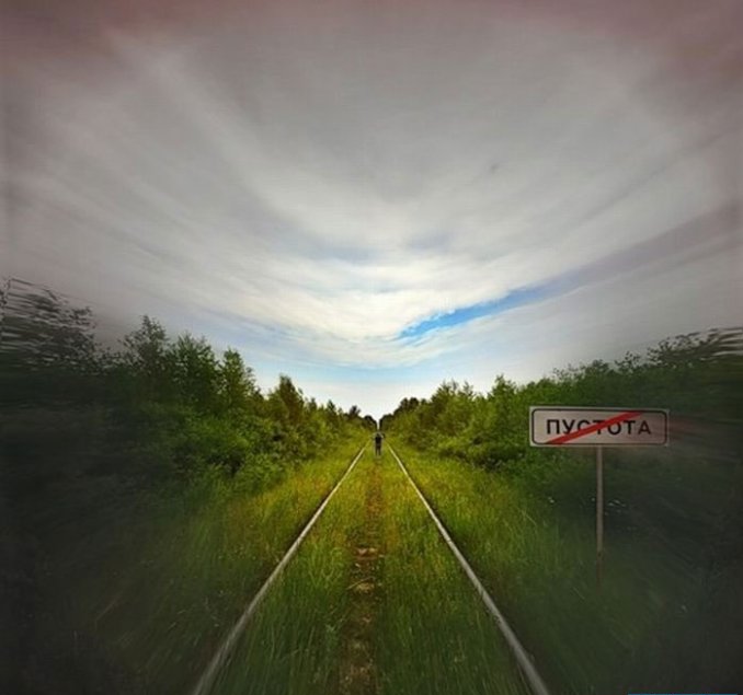 678x635, 47 Kb / пустота, пейзаж, рельсы