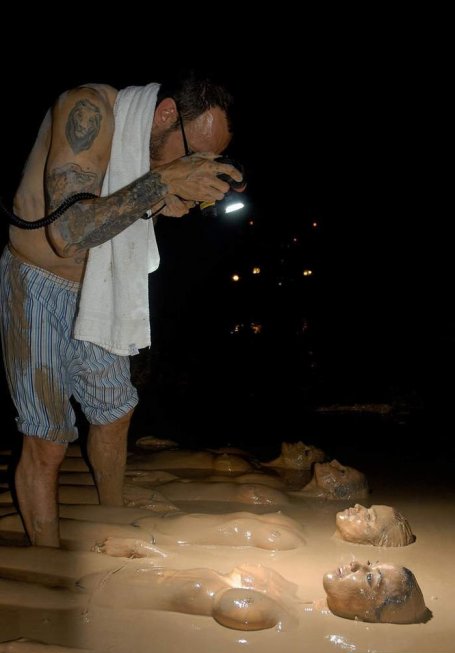 455x653, 34 Kb / грязь, фотограф