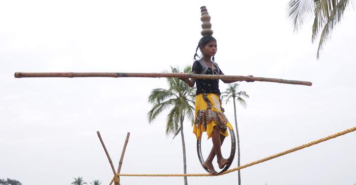 700x364, 22 Kb / канат, колесо