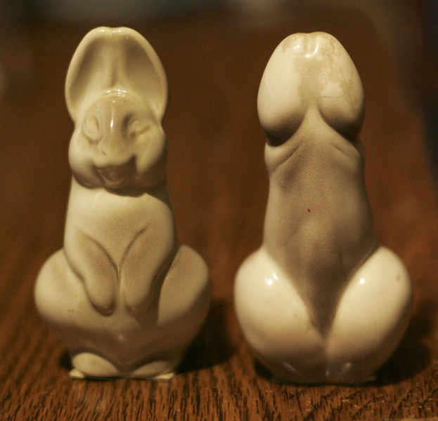 623x600, 88 Kb / заяц, хуй