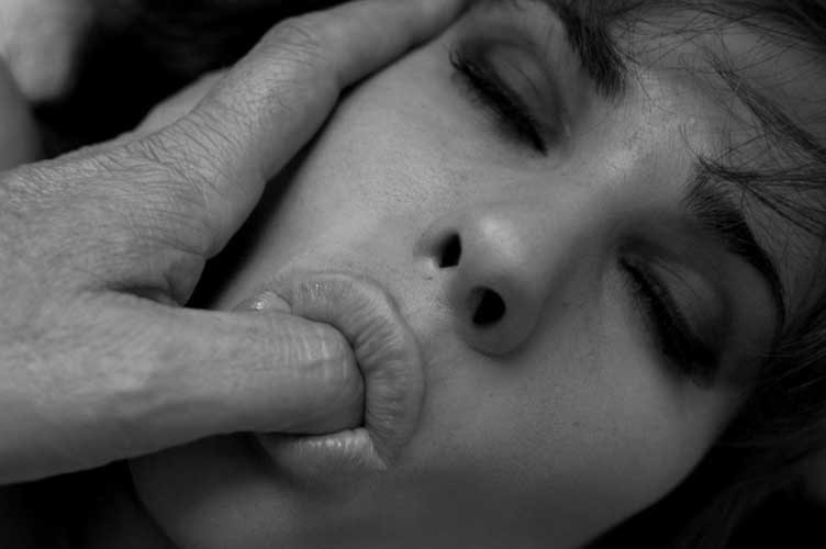 752x500, 24 Kb / Nicola Ranaldi, фото, эротика