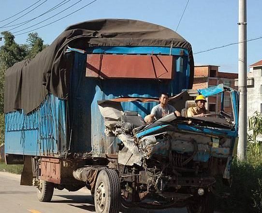 542x440, 58 Kb / драндулет