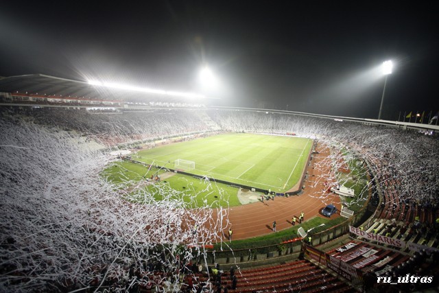 640x427, 89 Kb / стадион, бумага, салют