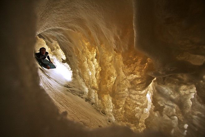 658x439, 59 Kb / волна, серфер