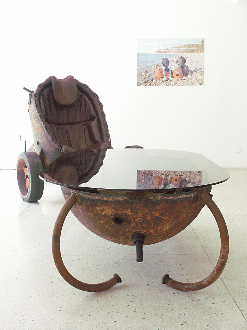 800x1067, 135 Kb / мина, стол