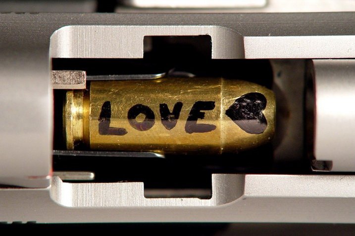 717x476, 66 Kb / love, любовь, пуля