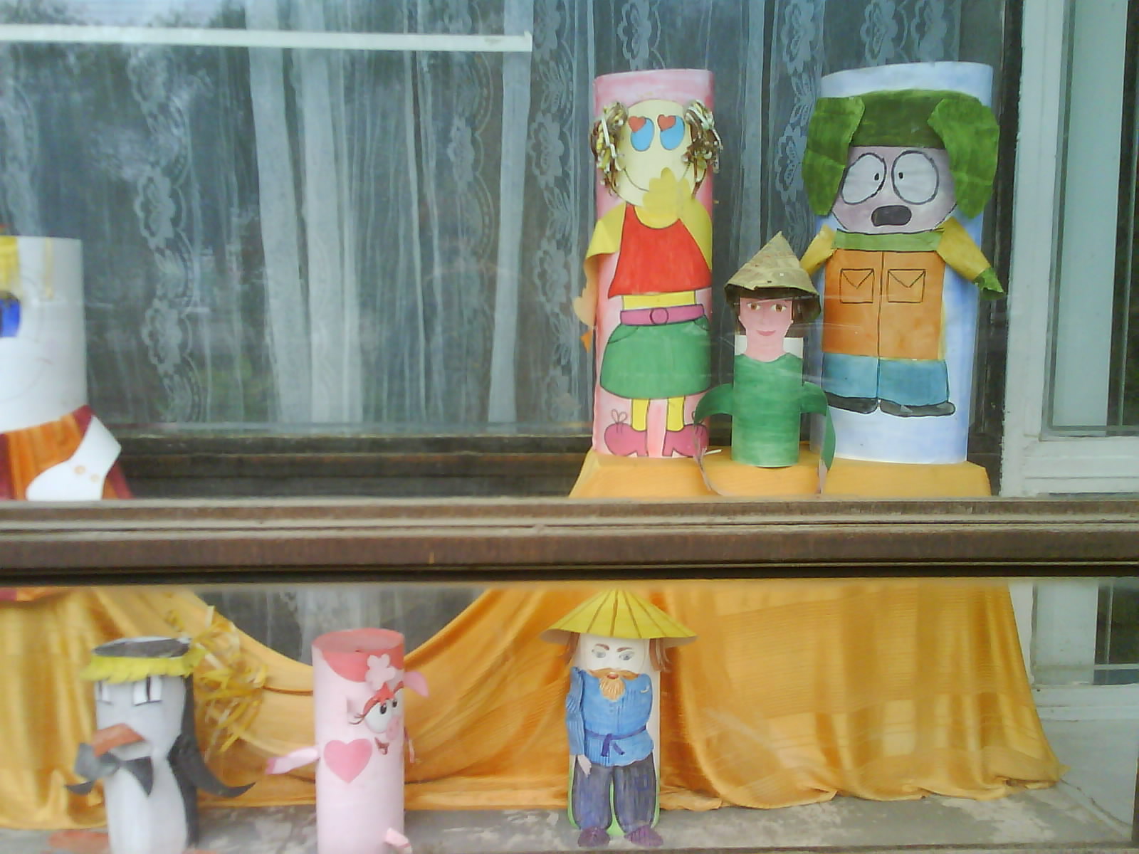 1600x1200, 270 Kb / Кенни, поделка, витрина