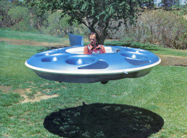 600x443, 105 Kb / тарелка, летающая