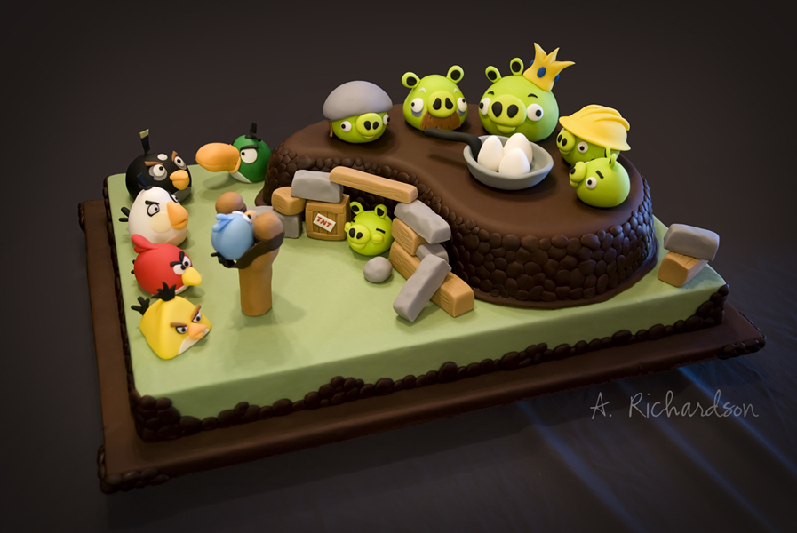897x600, 221 Kb / angry birds, пирог
