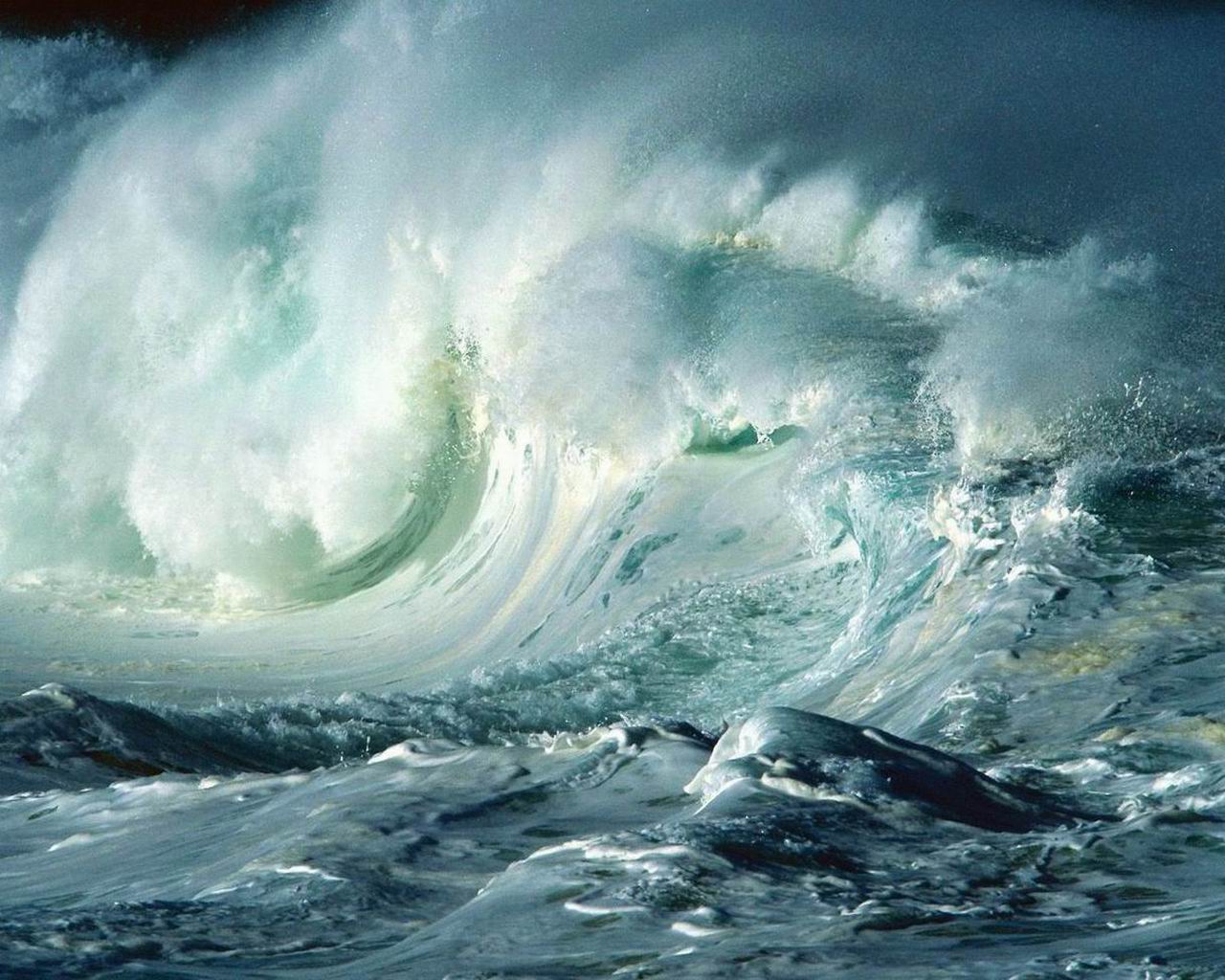 1280x1024, 205 Kb / вода шторм