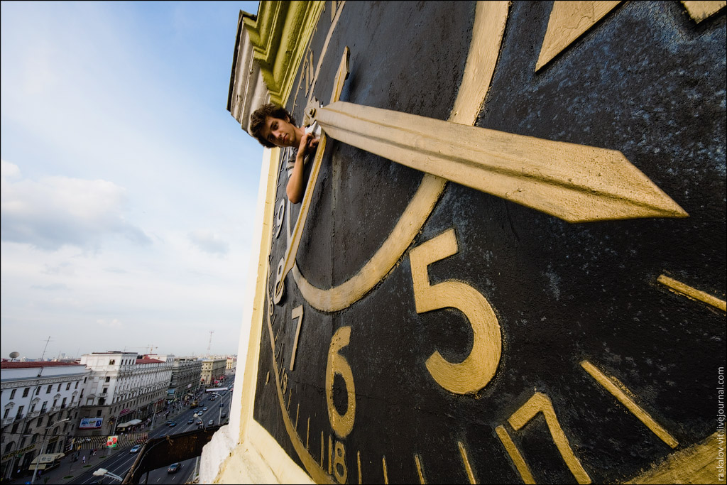 1024x683, 271 Kb / минск, часы, кгб,