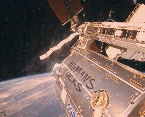 500x402, 159 Kb / надпись, космос, корабль, вандалы, фак