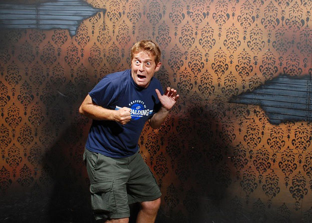 625x446, 88 Kb / скрытая камера, дом с привидениями, реакция