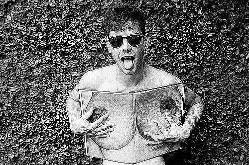 500x332, 125 Kb / сиськи, журнал