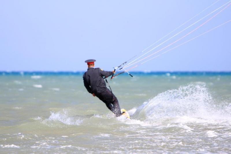 800x533, 35 Kb / полицейский