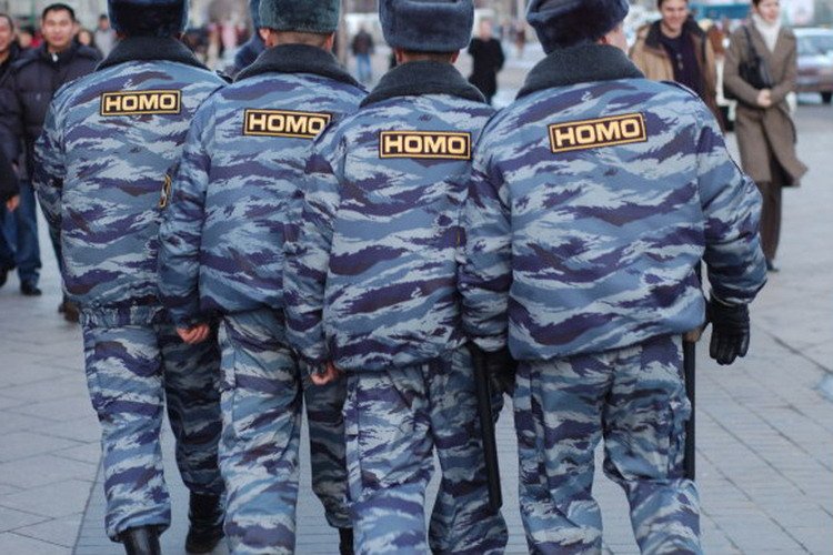 750x500, 101 Kb / омон, зеркало